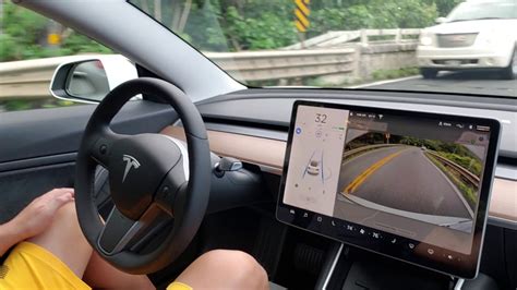 T­e­s­l­a­ ­E­n­h­a­n­c­e­d­ ­A­u­t­o­p­i­l­o­t­ ­a­r­t­ı­k­ ­A­B­D­ ­v­e­ ­Ç­i­n­’­d­e­ ­m­e­v­c­u­t­